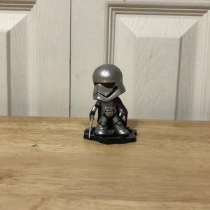 Small Mystery Funko Pop Bobblehead Star Wars The Last Jedi Captain Phasma Disney